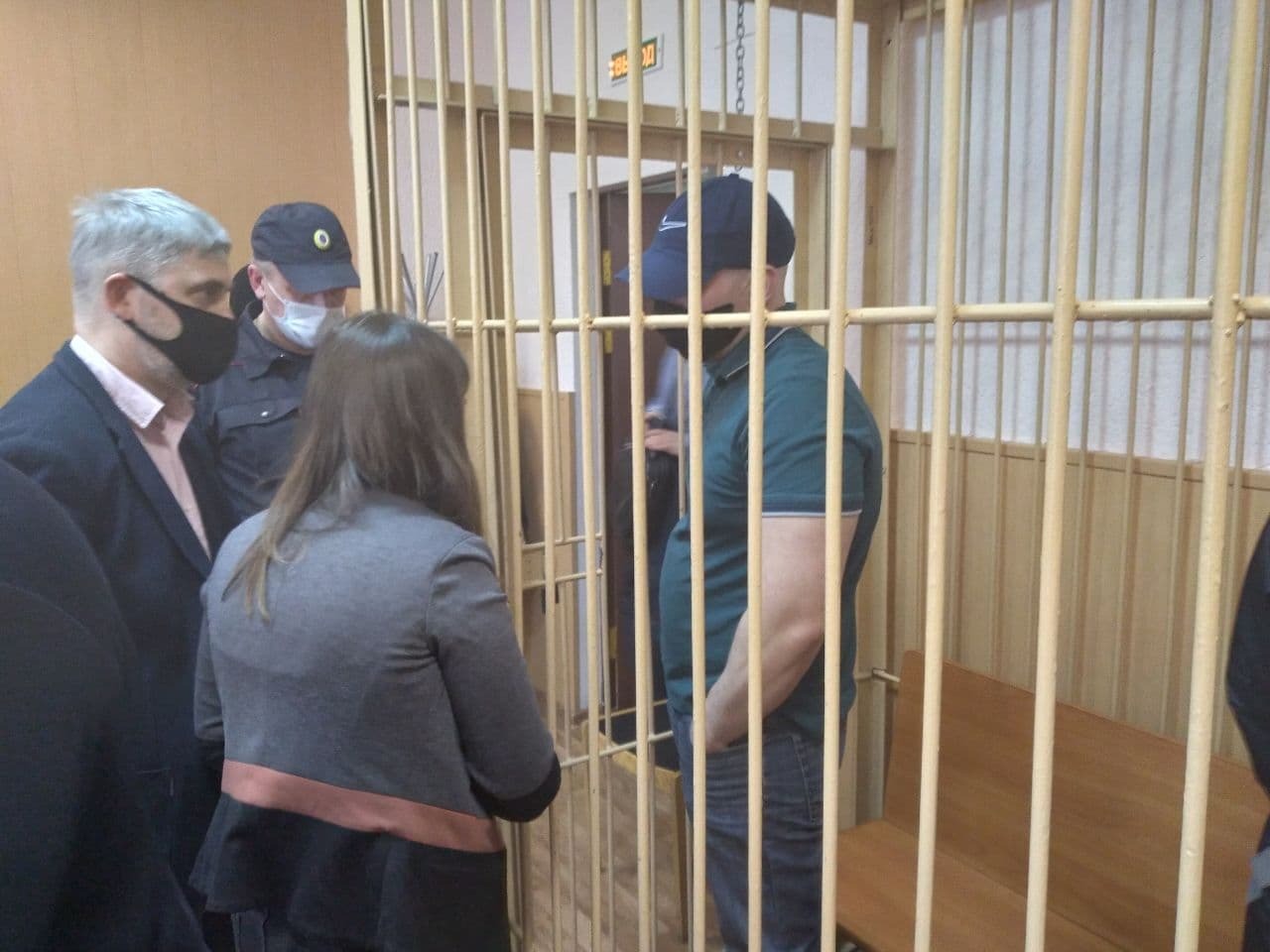 Подозреваемый в сбыте наркотиков Милушкин считает, что его приятелей шантажом заставили свидетельствовать против него